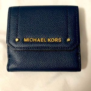 brand new never used Michael kors wallet